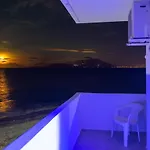 Sea شقة *