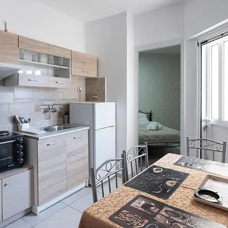 Sea Apartment *